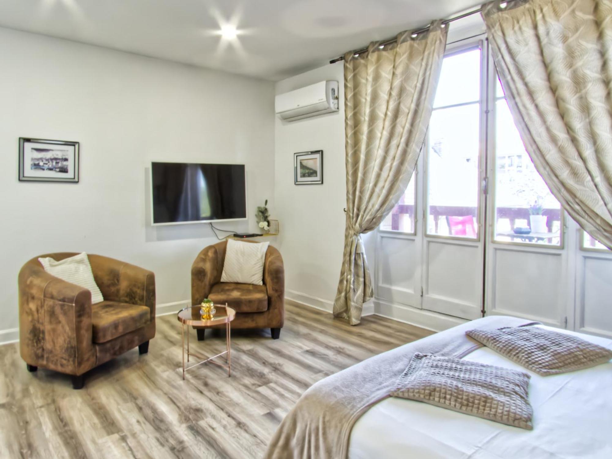 Апартаменты Francois 1Er Au Manoir Гренобль Экстерьер фото